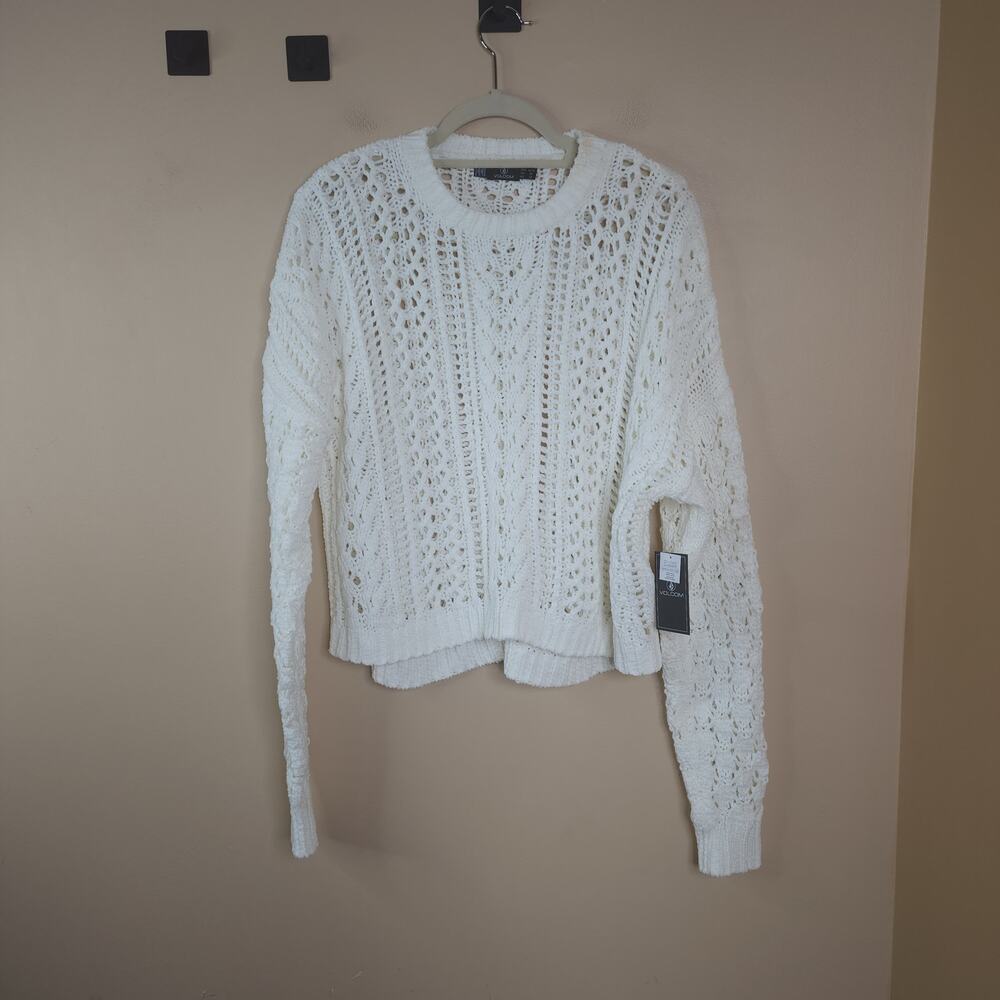 Volcom Chunky Knit Wishnet Solid Color Long Sleeve Sweater in White Size M